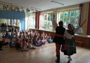 Pokaz tańca regionalnego