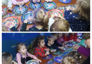 Dzieci składają bałwanka z koralików